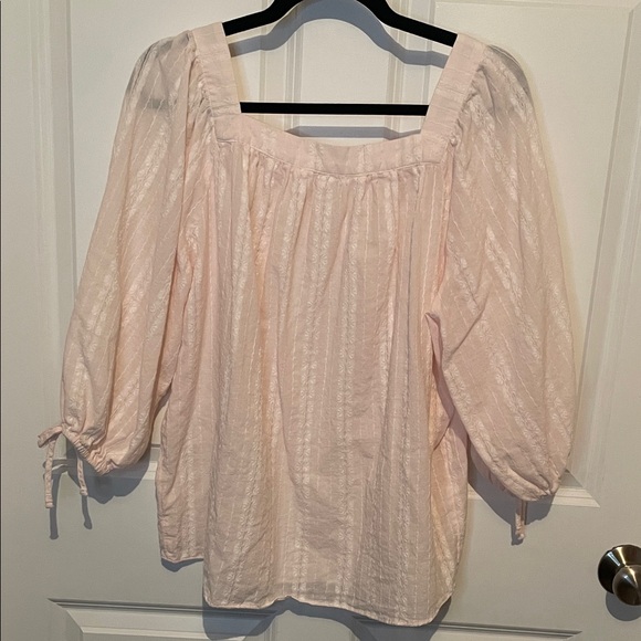 LC Lauren Conrad Blush Pink Blouse with 3/4 length Puff Sleeves EUC Large - Picture 7 of 12